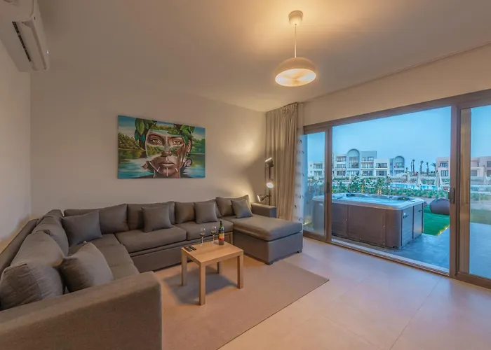 Apartman Chic 1 Bedroom With Private Jacuzzi *