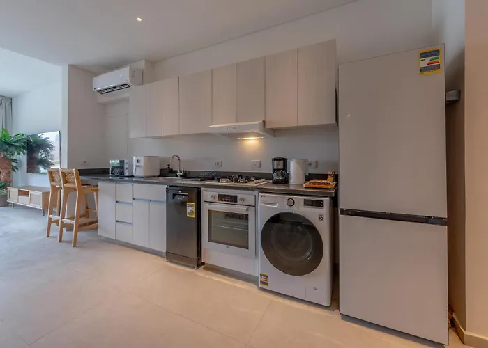 Chic 1 Bedroom With Private Jacuzzi * Gurdaka